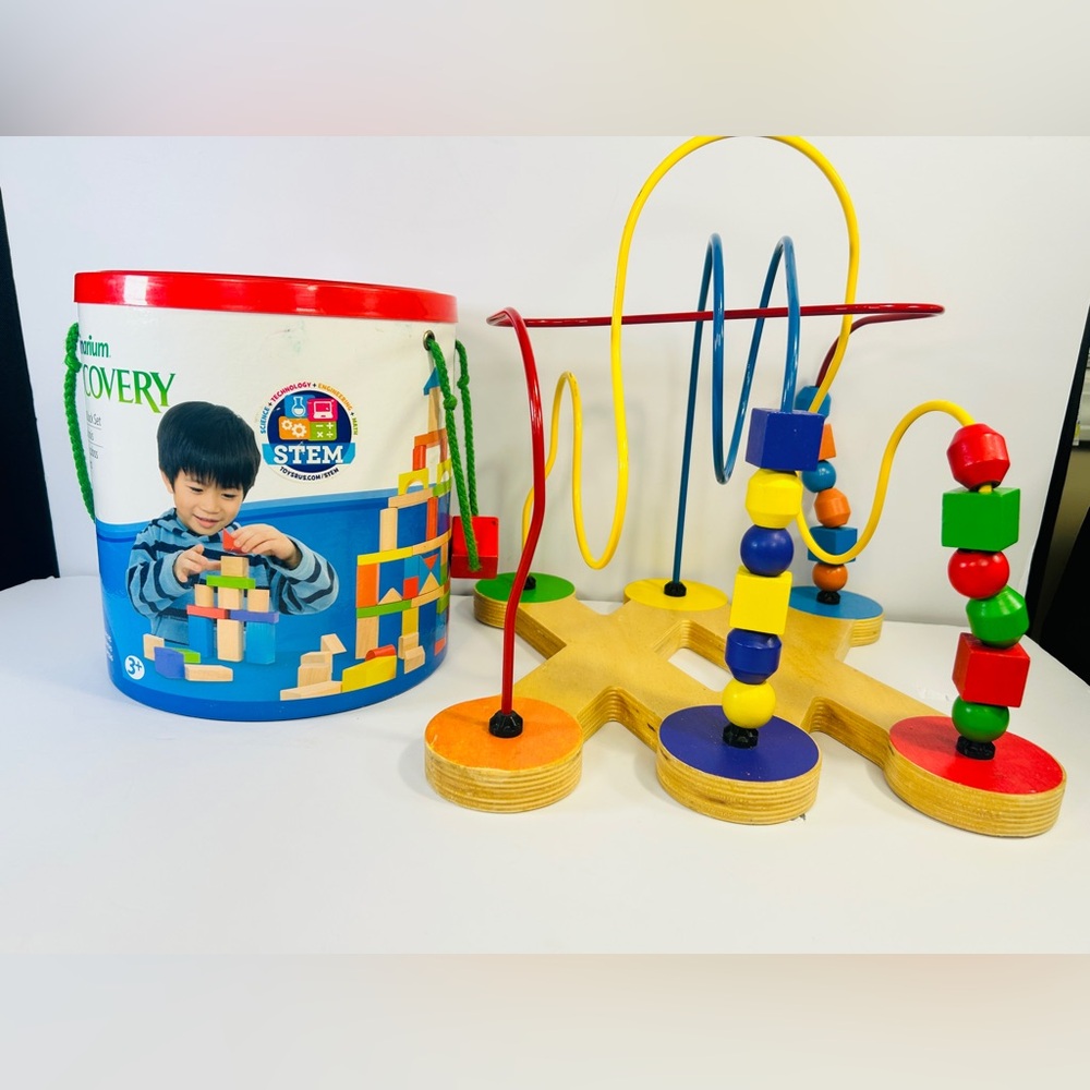 Melissa & Doug Wooden Bead Maze with Primary Colors